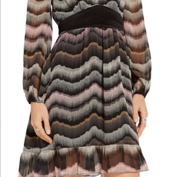 Diane Von Furstenberg LisBeth 100% Silk Dress Size 4 - Picture 7 of 17